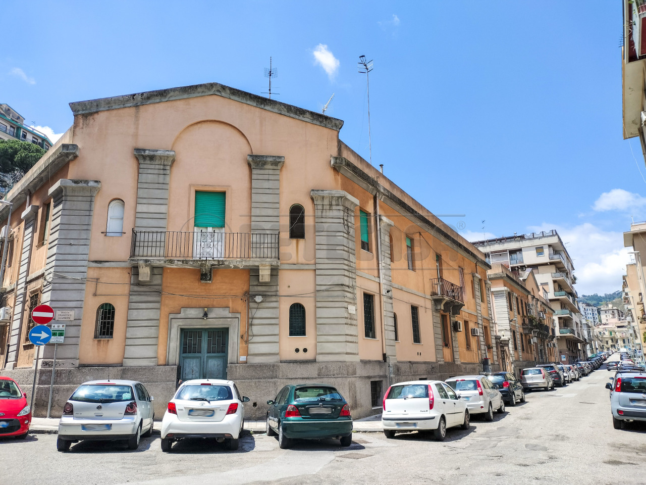 Vendita Appartamento Messina, Trilocale, Classe Energetica E  #finsubito richiedi mutuo fino 100%